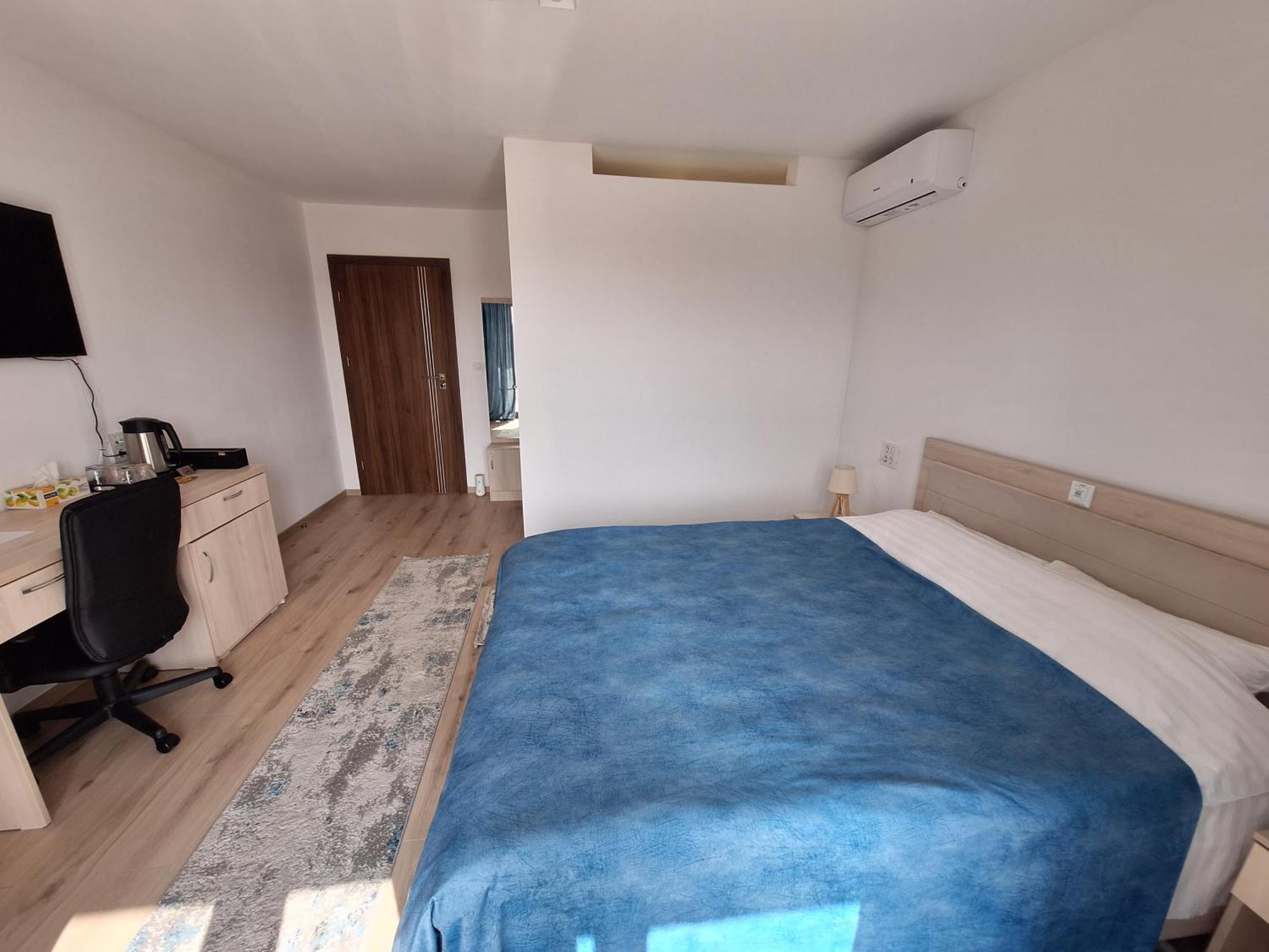 Trend Bed and Breakfast Arad Exteriör bild